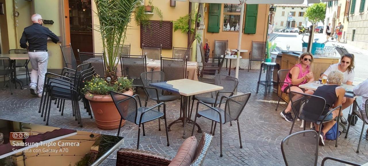 Hotel Danieli La Castellana Lago Di Garda برنزوني سول جاردا المظهر الخارجي الصورة